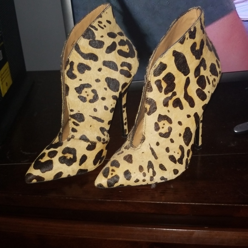Steve Madden Derived Bootie